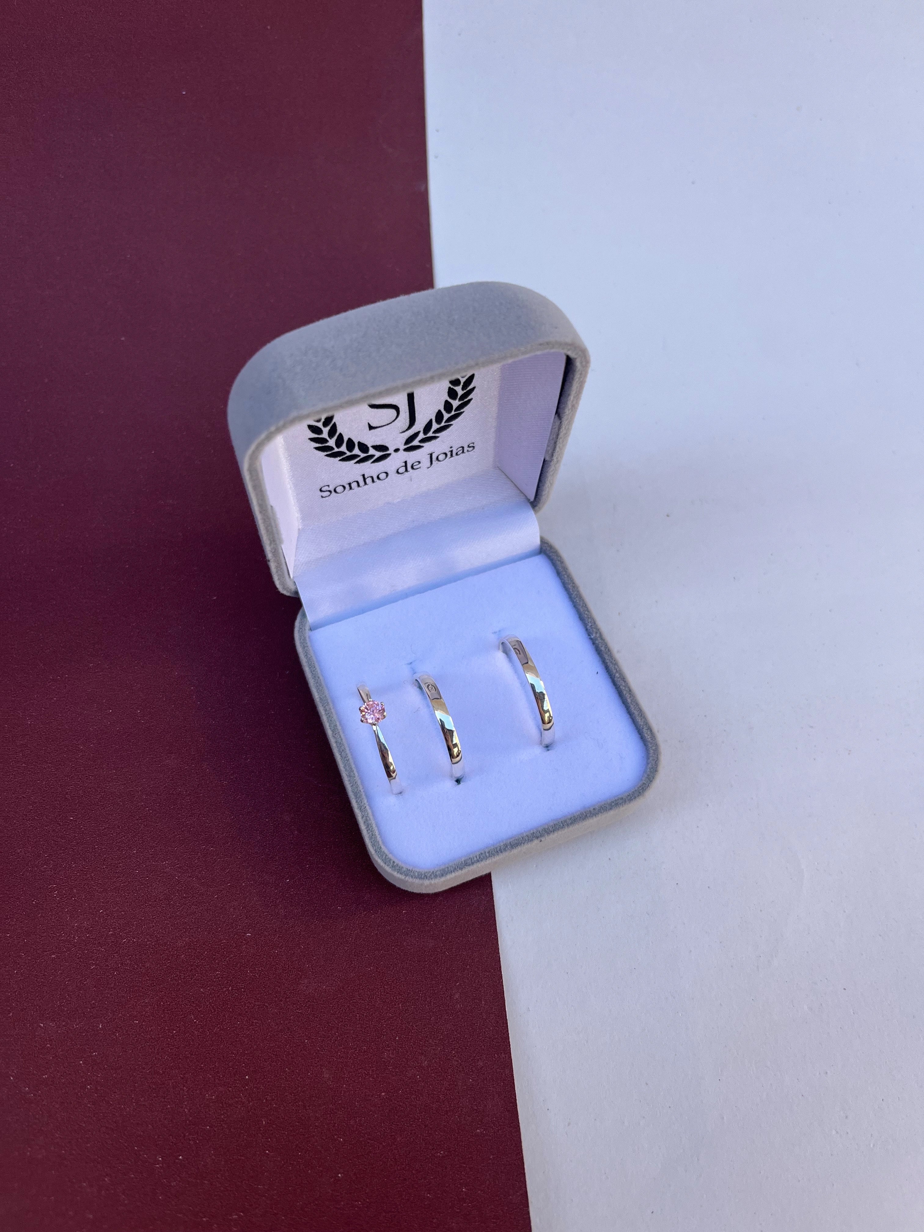 Kit Aliança de Namoro Reta (Prata 925) + Anel Solitário (Prata 925)