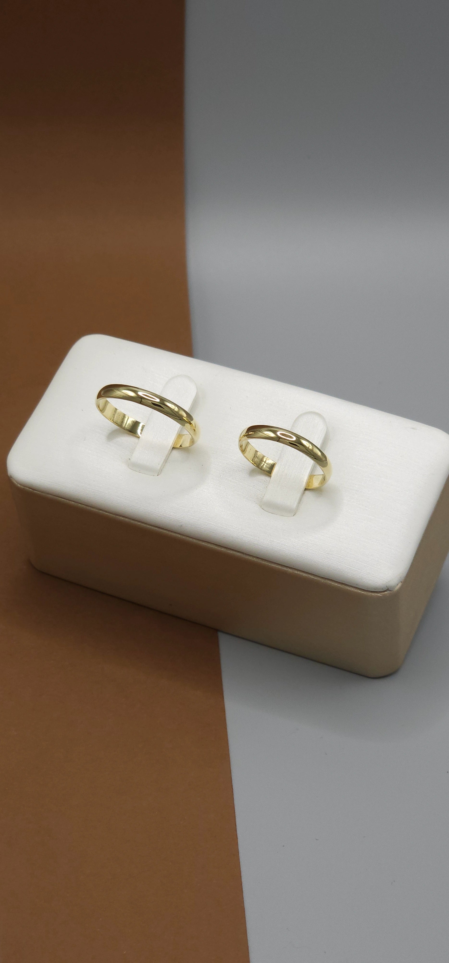 O Par de Aliança Tradicional 3mm em (OURO 18KT)