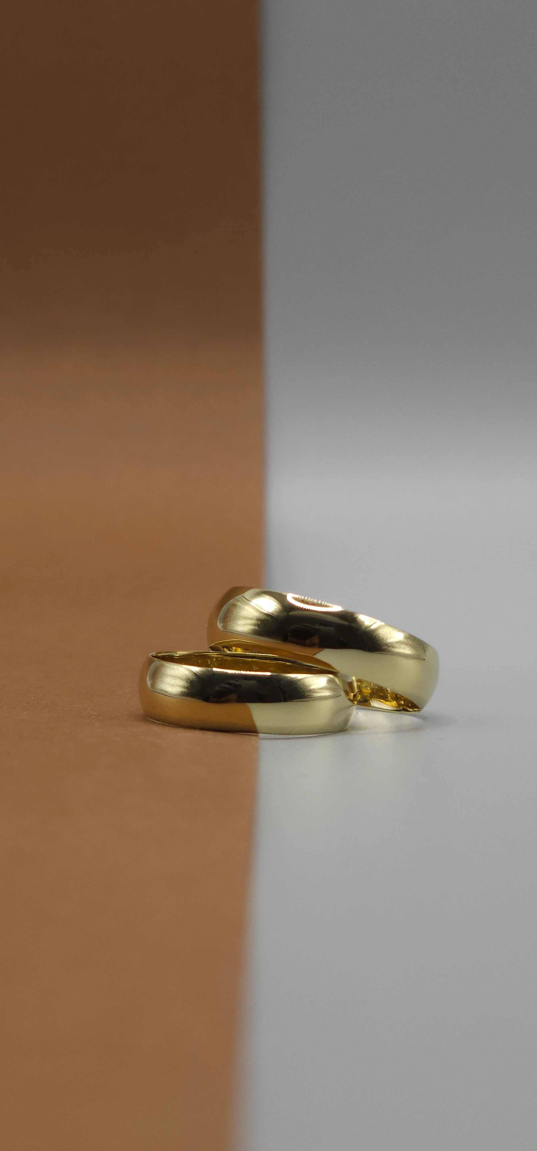 O Par de Aliança Tradicional 5mm em (OURO 18KT)